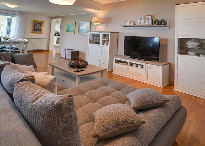 Apartma Bellavista * イゾラ